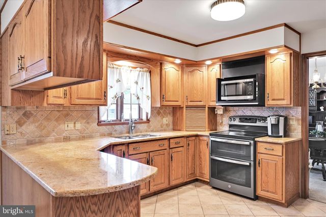 611 N ORCHARD AVE, Schuylkill Haven, PA 17972