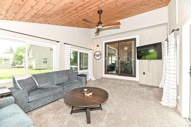 W205S10388 Cindy COURT, Muskego, WI 53150