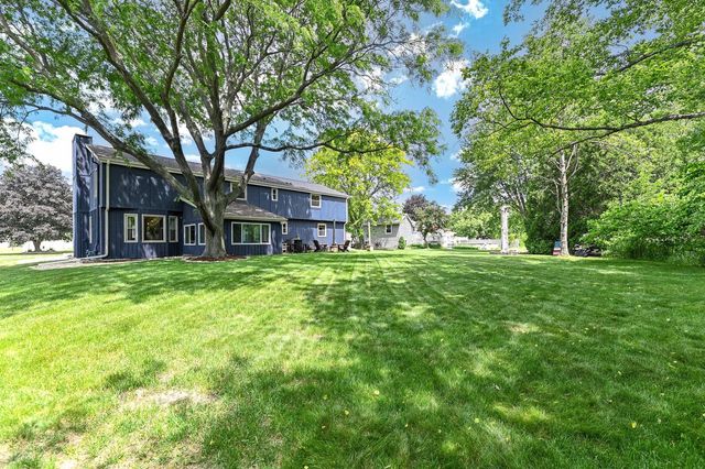 W205S10388 Cindy COURT, Muskego, WI 53150