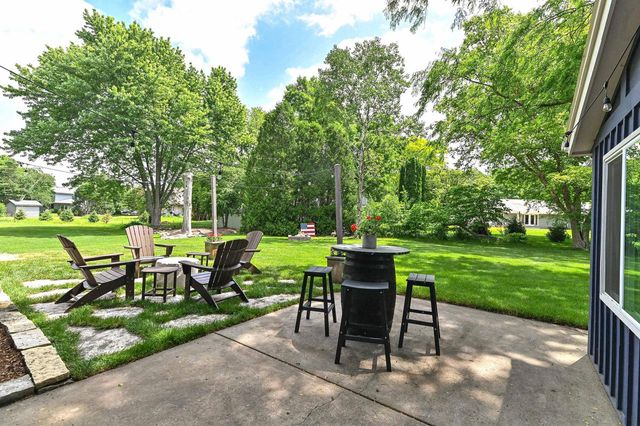 W205S10388 Cindy COURT, Muskego, WI 53150