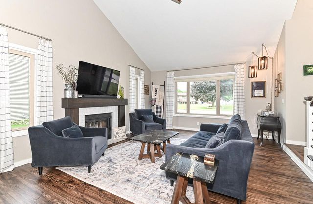 W205S10388 Cindy COURT, Muskego, WI 53150