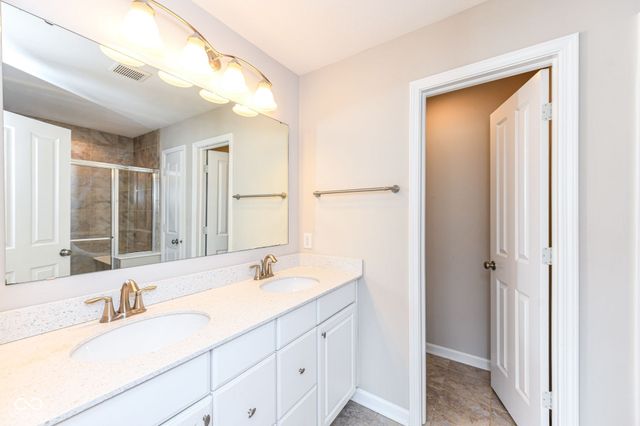 13069 Raritan Drive, Fishers, IN 46038