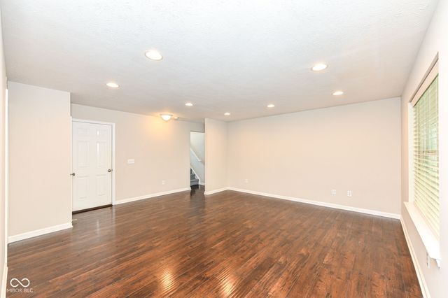 13069 Raritan Drive, Fishers, IN 46038