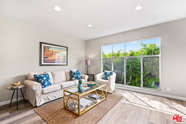 1222 Princeton Street 10, Santa Monica, CA 90404