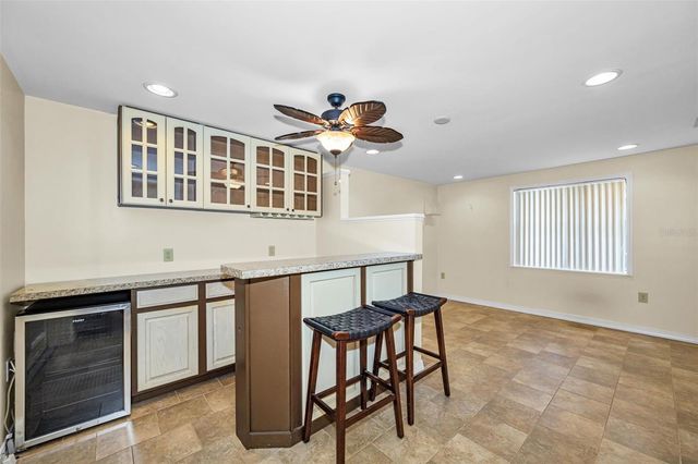 6701 ORCHARD DRIVE N, St Petersburg, FL 33702