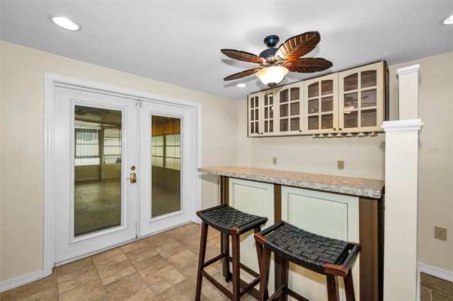 6701 ORCHARD DRIVE N, St Petersburg, FL 33702