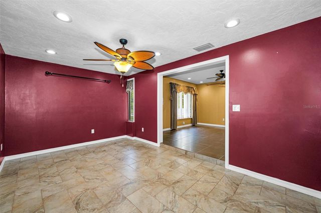 6701 ORCHARD DRIVE N, St Petersburg, FL 33702