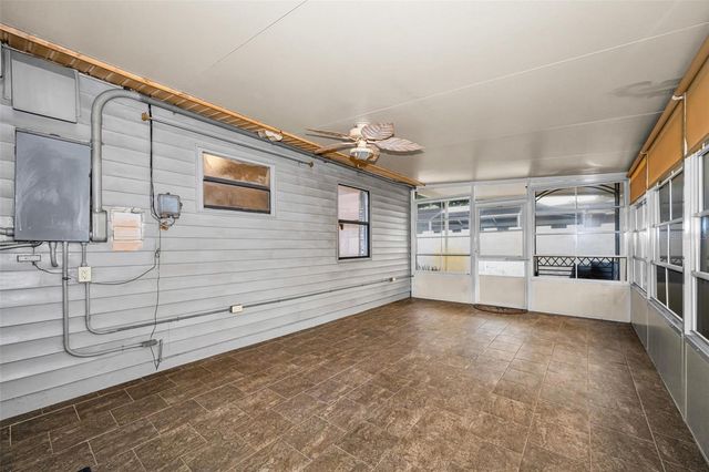 6701 ORCHARD DRIVE N, St Petersburg, FL 33702