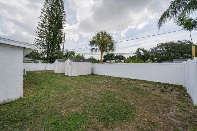 6701 ORCHARD DRIVE N, St Petersburg, FL 33702