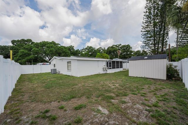 6701 ORCHARD DRIVE N, St Petersburg, FL 33702