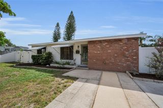 6701 ORCHARD DRIVE N, St Petersburg, FL 33702