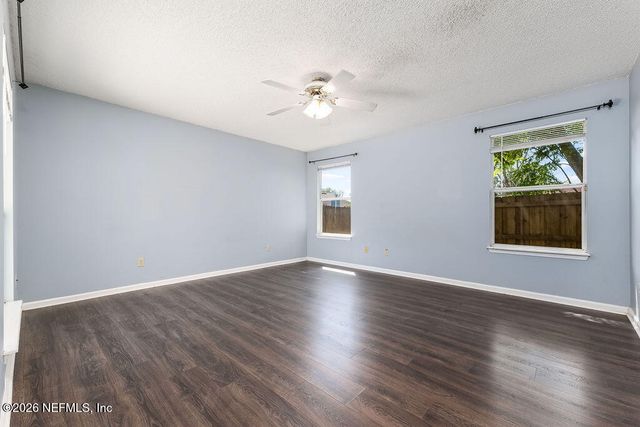 3317 CANCUN Drive E, Jacksonville, FL 32225