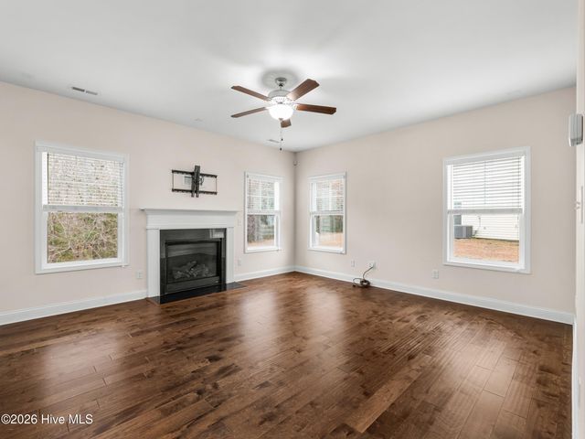 156 Poplar Branch Way, Hampstead, NC 28443