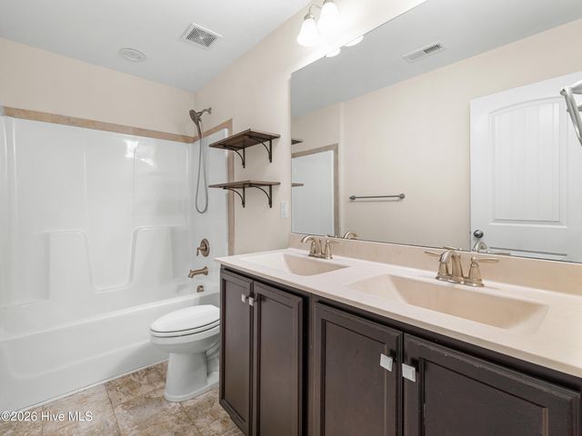 156 Poplar Branch Way, Hampstead, NC 28443