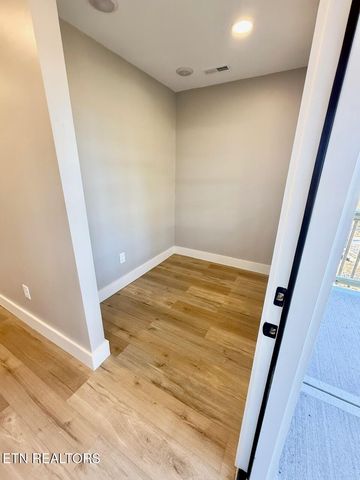 203 Mavis Lane, Maryville, TN 37804