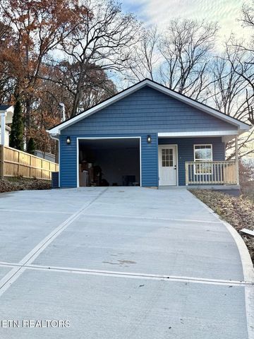 203 Mavis Lane, Maryville, TN 37804