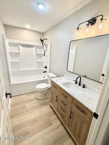 203 Mavis Lane, Maryville, TN 37804