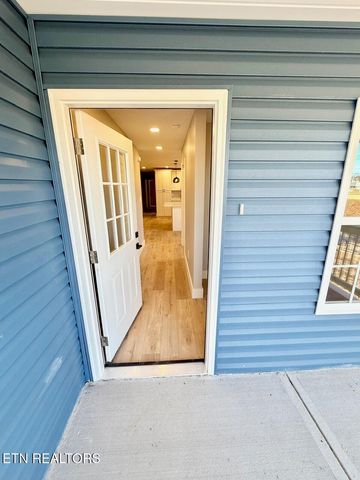 203 Mavis Lane, Maryville, TN 37804