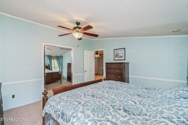 127 Lakeview Cove Drive, Loudon, TN 37774