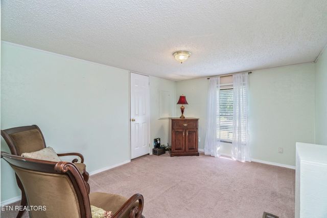 127 Lakeview Cove Drive, Loudon, TN 37774