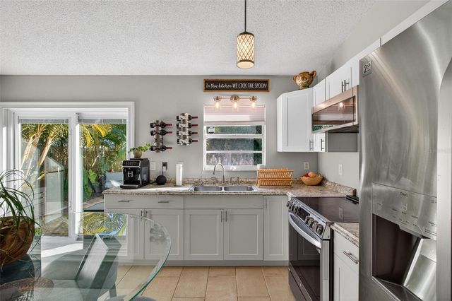 1688 TAYLOR LAKE CIRCLE, Largo, FL 33778