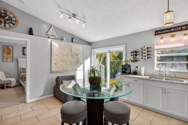 1688 TAYLOR LAKE CIRCLE, Largo, FL 33778