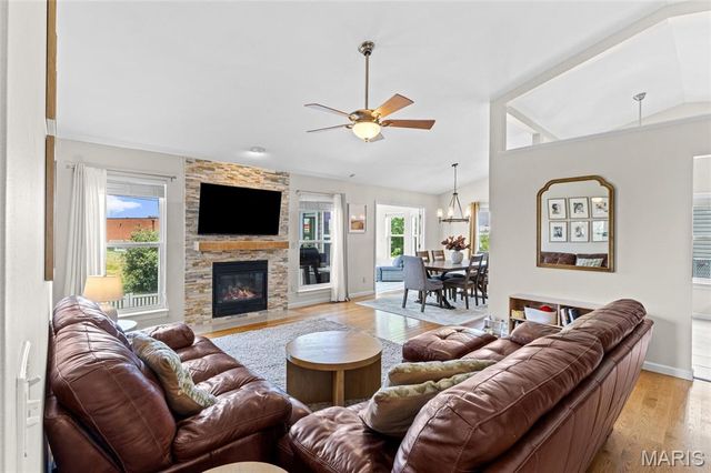 1225 Briarchase Drive, Lake St Louis, MO 63367