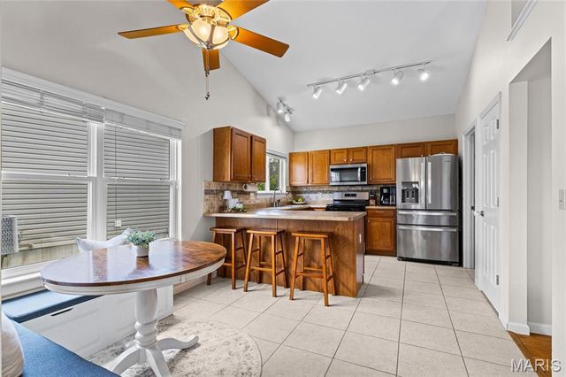 1225 Briarchase Drive, Lake St Louis, MO 63367