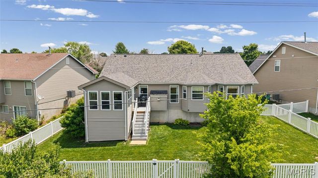 1225 Briarchase Drive, Lake St Louis, MO 63367