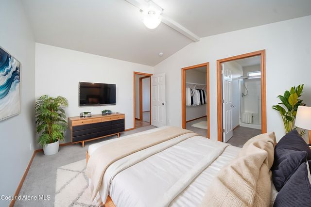 3129 W VERSAILLES DR, Coeur D'alene, ID 83815