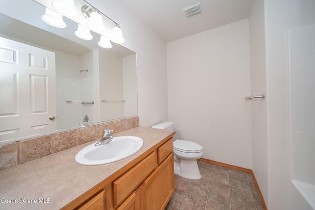 3129 W VERSAILLES DR, Coeur D'alene, ID 83815