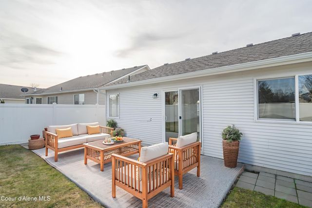 3129 W VERSAILLES DR, Coeur D'alene, ID 83815