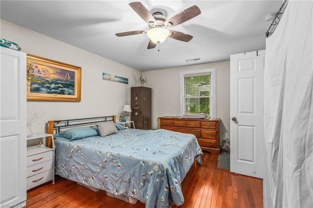 4720 Warner Road, Pfafftown, NC 27040