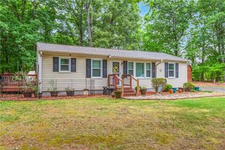 4720 Warner Road, Pfafftown, NC 27040
