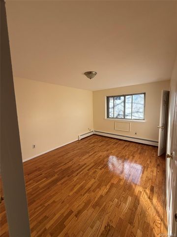 2813 Gunther Avenue, Bronx, NY 10469