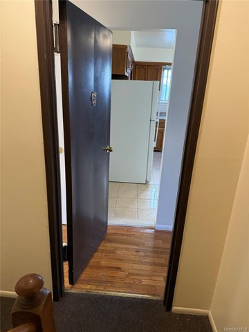 2813 Gunther Avenue, Bronx, NY 10469