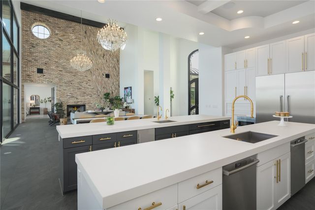 4300 Derrick CV, Spicewood, TX 78669