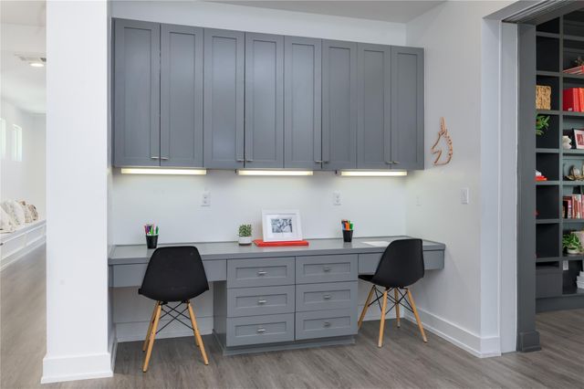 4300 Derrick CV, Spicewood, TX 78669