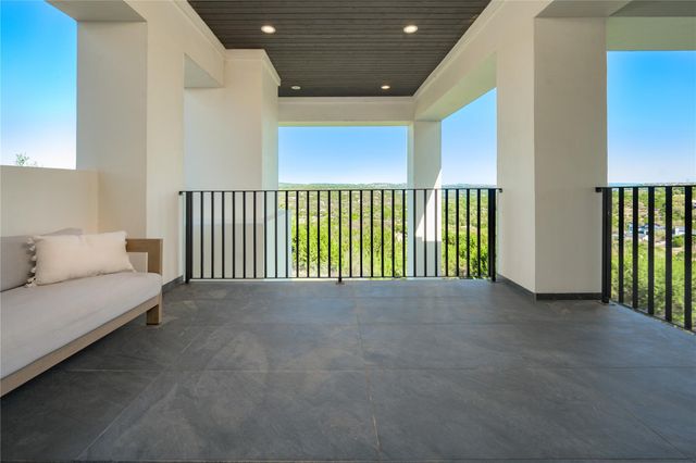 4300 Derrick CV, Spicewood, TX 78669