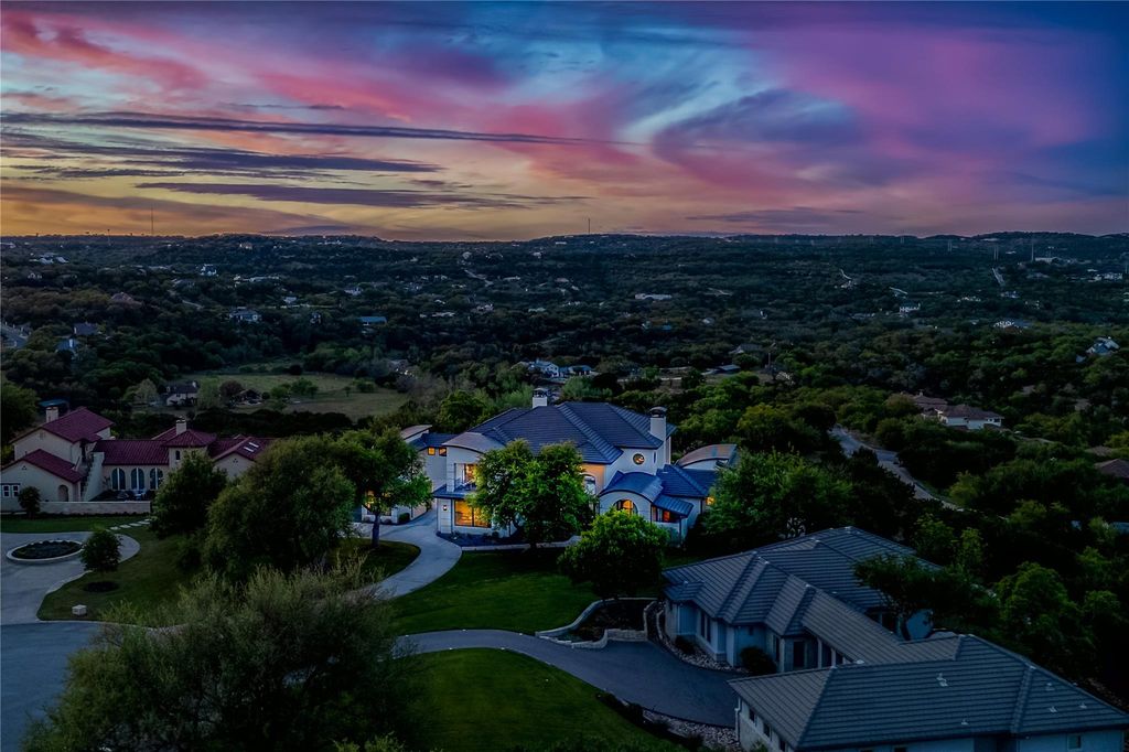 4300 Derrick CV, Spicewood, TX 78669