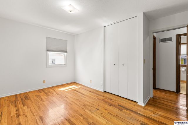3301 S 122 Street, Omaha, NE 68144