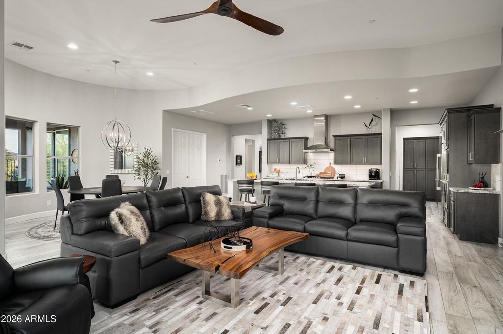 Image 12 of property listing at 17964 E PARIA CANYON Drive, Rio Verde, AZ 85263