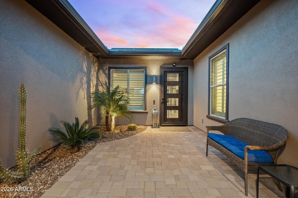 Image 6 of property listing at 17964 E PARIA CANYON Drive, Rio Verde, AZ 85263