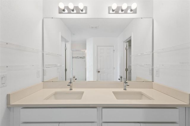 10251 HIGHLINE CREST STREET, Orlando, FL 32832