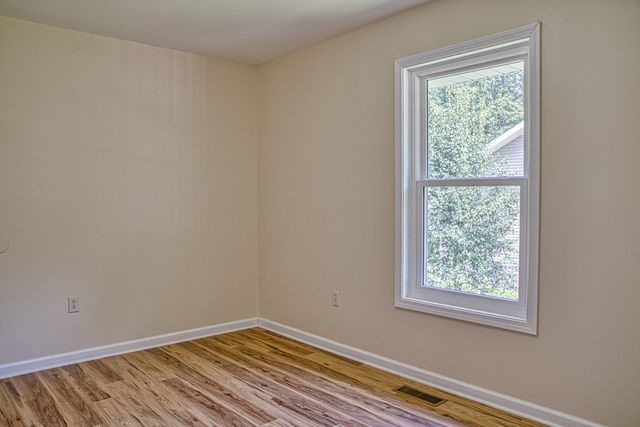 500 Forrest Cove Ln, Cookeville, TN 38501