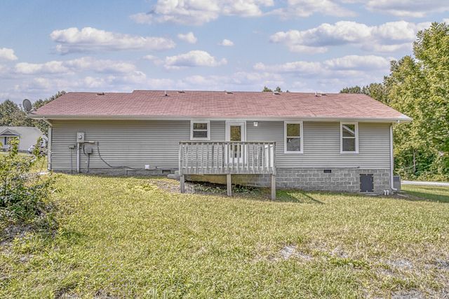 500 Forrest Cove Ln, Cookeville, TN 38501