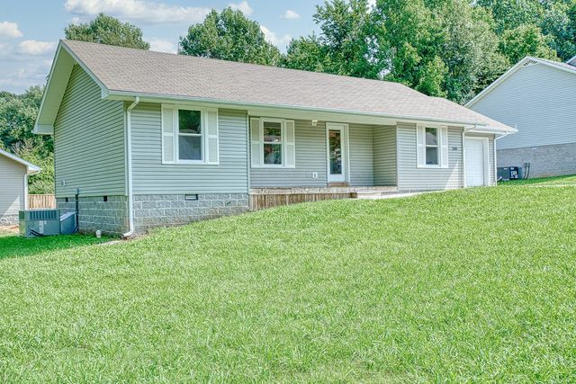 500 Forrest Cove Ln, Cookeville, TN 38501