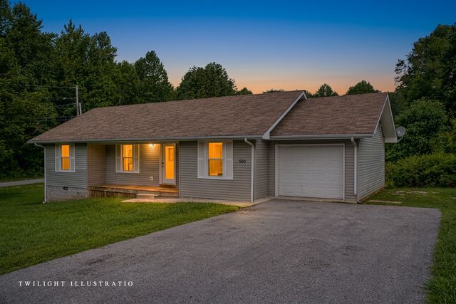 500 Forrest Cove Ln, Cookeville, TN 38501