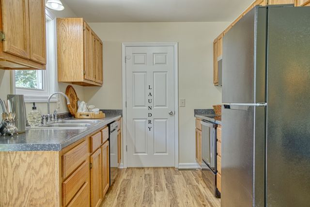 500 Forrest Cove Ln, Cookeville, TN 38501