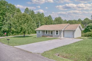 500 Forrest Cove Ln, Cookeville, TN 38501
